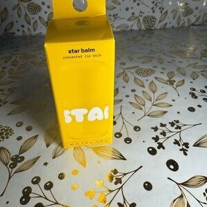 5/25✨✨Starface Lip Balm